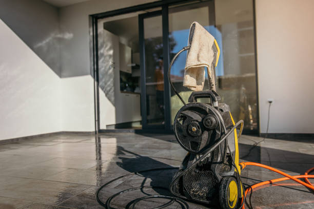 Best Animal Enclosure Cleaning  in Benson, NC